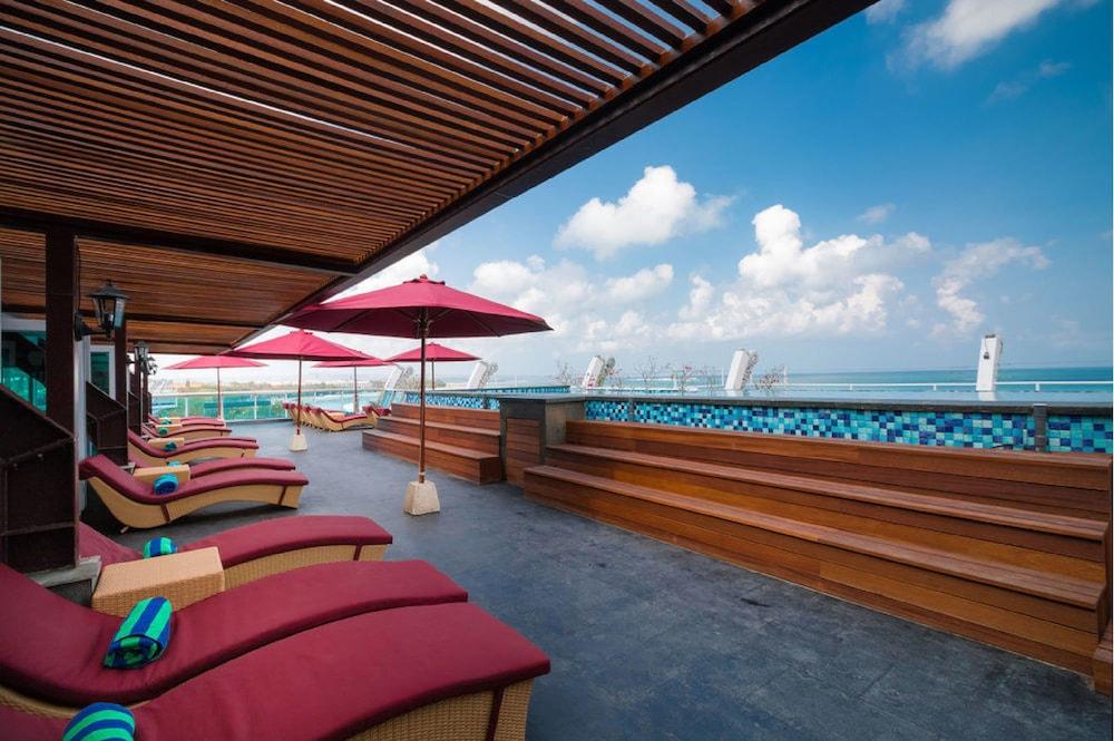 Kutabex Beachfront Hotel Kuta Lombok Exterior foto