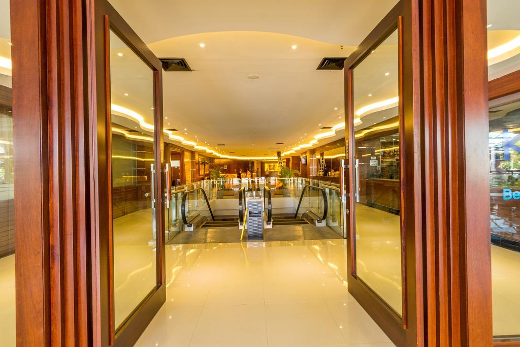 Kutabex Beachfront Hotel Kuta Lombok Exterior foto